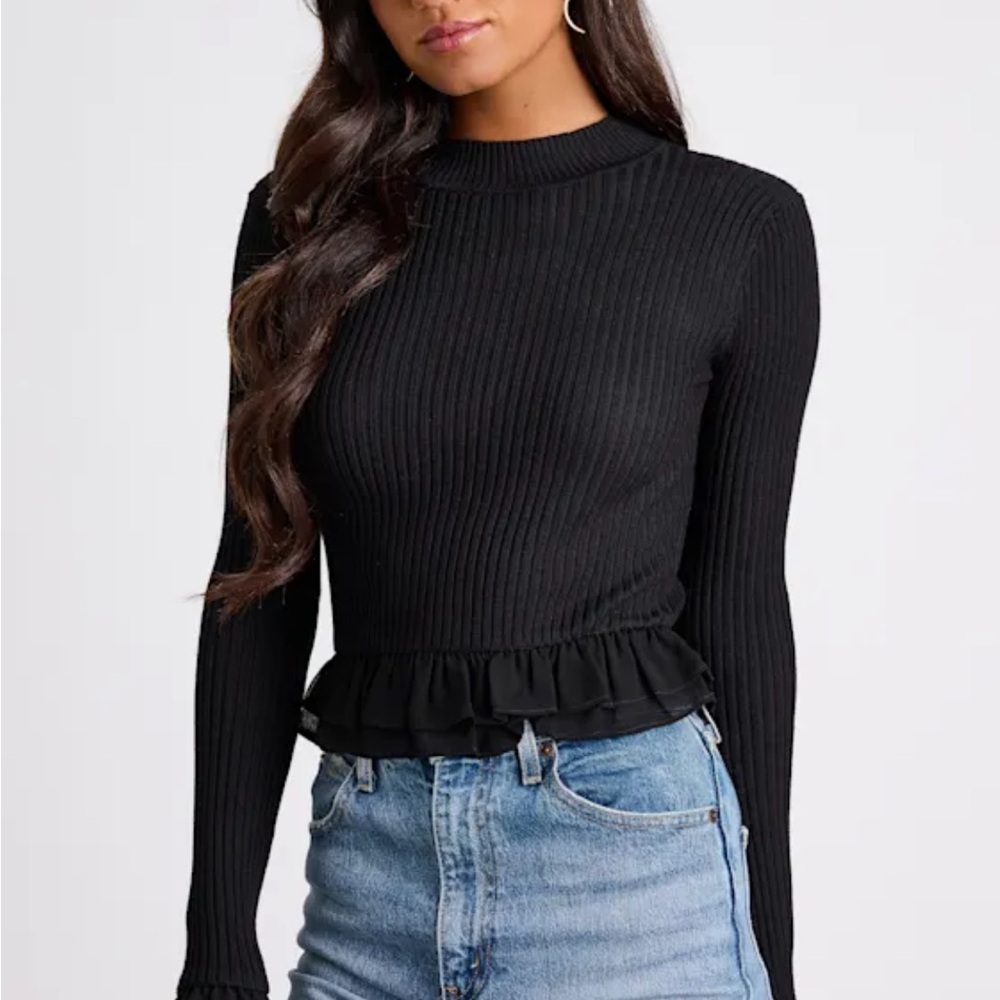 Lulus black ruffled sweater size medium nwt